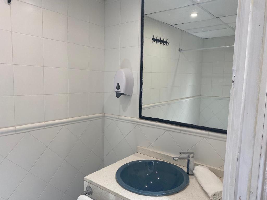 Bed and Breakfast Sitgesnextdoor Екстер'єр фото